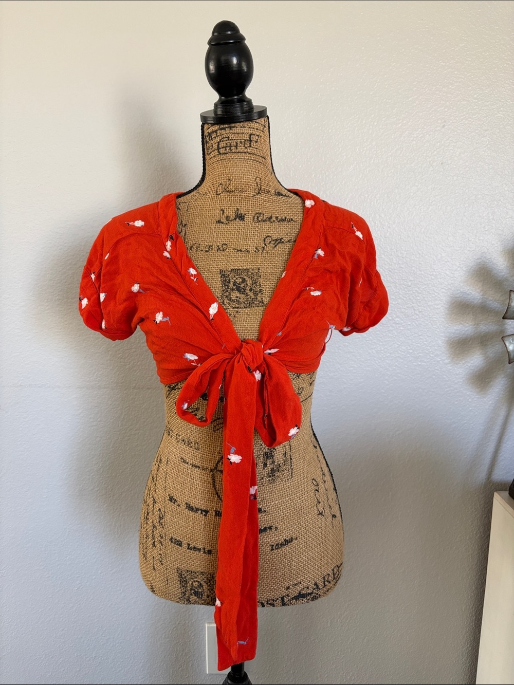 O'Neill Red Tie-Front Crop Top
